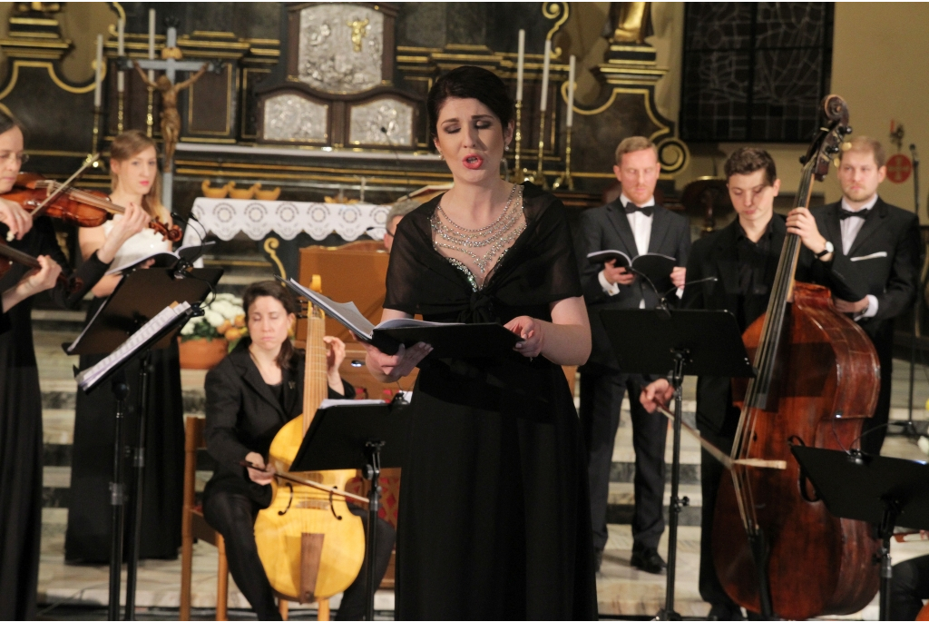 Jubileuszowy koncert Art&#039;n&#039;voices w kolegiacie