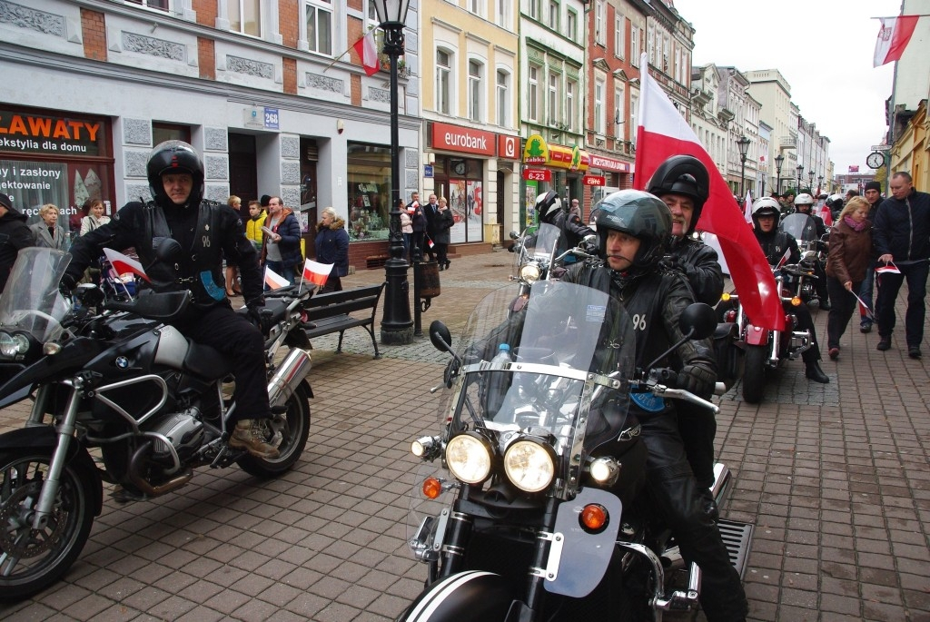 Biało-czerwona parada niepodległościowa  - 11.11.2015