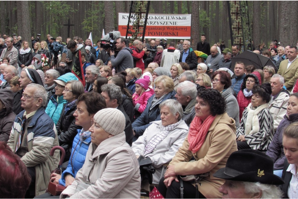 Hołd ofiarom zbrodni piaśnickiej