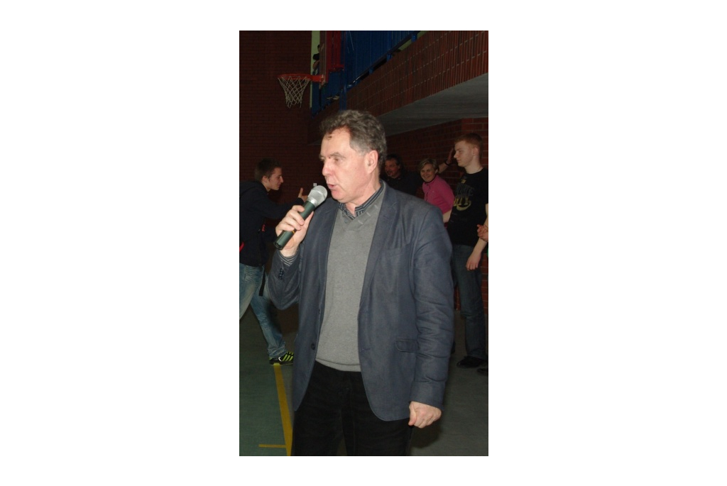 Halowy turniej piłkarski szkół o Puchar Prezydenta Wejherowa - 30.03.2012