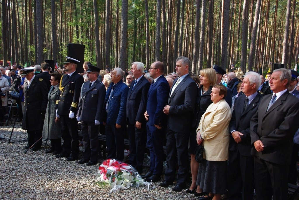 Uroczystość w Piaśnicy - 04.10.2015