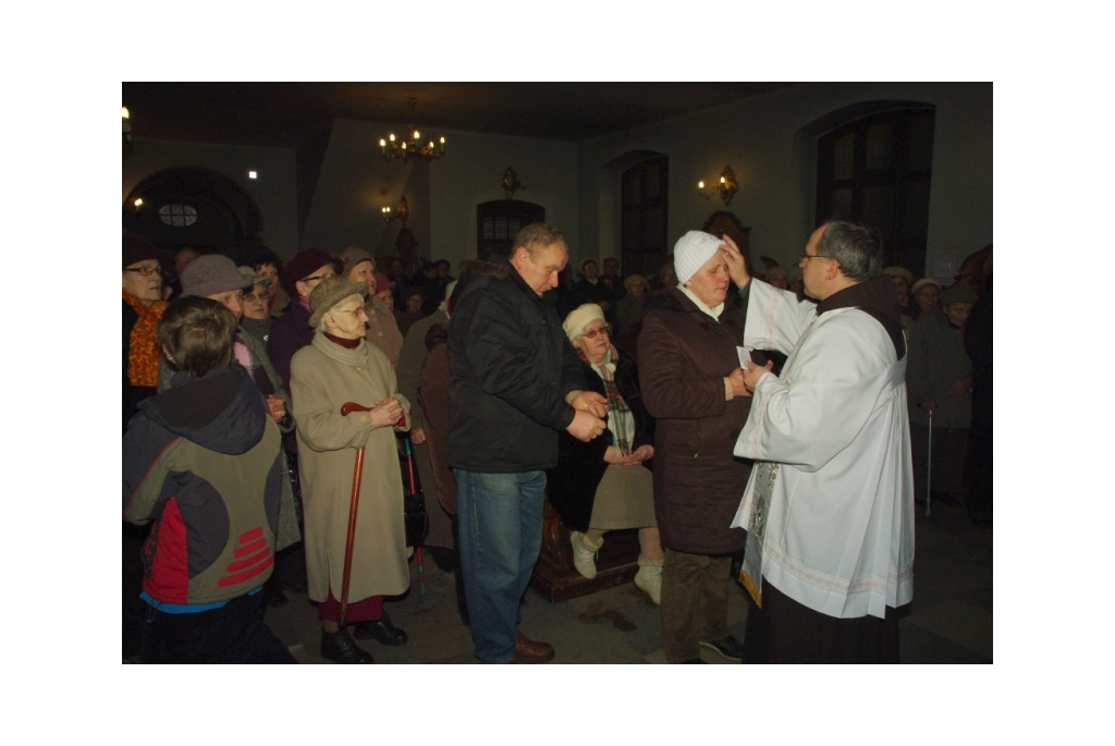 Nabożeństwo w Klasztorze z okazji Międzynarodowego Dnia Chorych - 11.02.2013