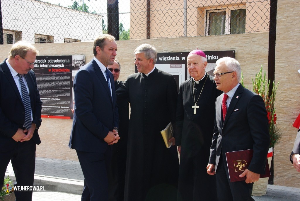 Zjazd Strzebielinkowców - odsłonięcie tablicy pamiątkowej - 17.08.2014