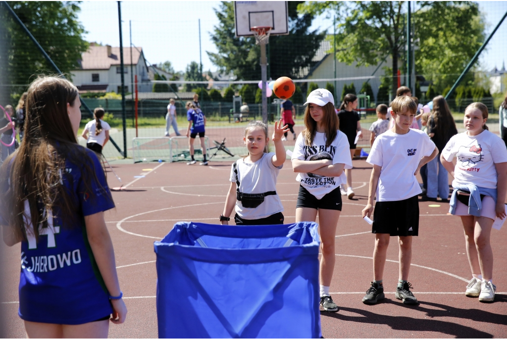 Festyn na sportowo w SP 6