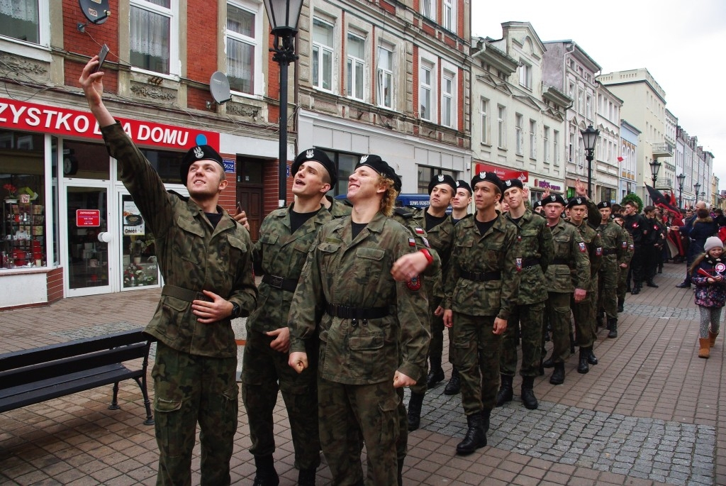 Biało-czerwona parada niepodległościowa  - 11.11.2015