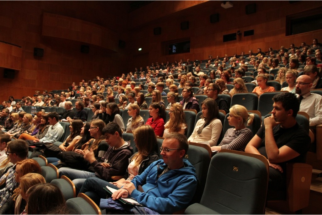 8 Ogólnopolski Przegląd Małych Form Teatralnych LUTEREK - 25-27.10.2013