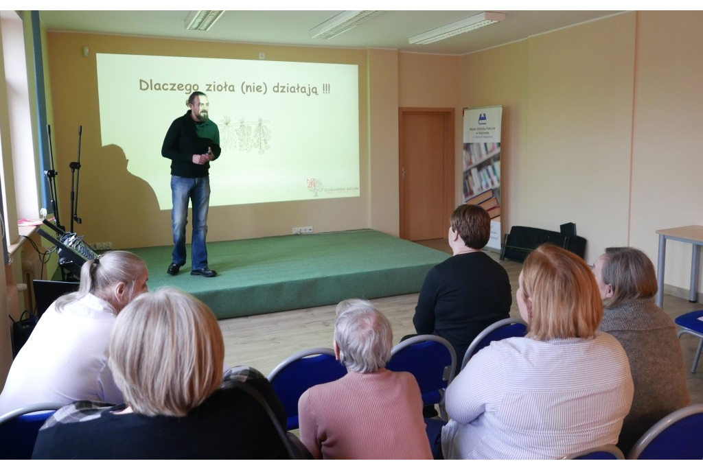 Dzień Seniora w bibliotece