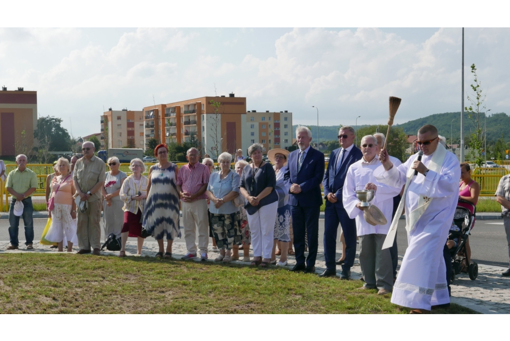 Odsłonięcie nazwy nowego ronda na Śmiechowie