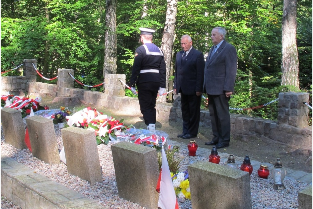 Hołd żołnierzom 1 MPS poległym pod Białą w 1939 r.- 05.09.2013