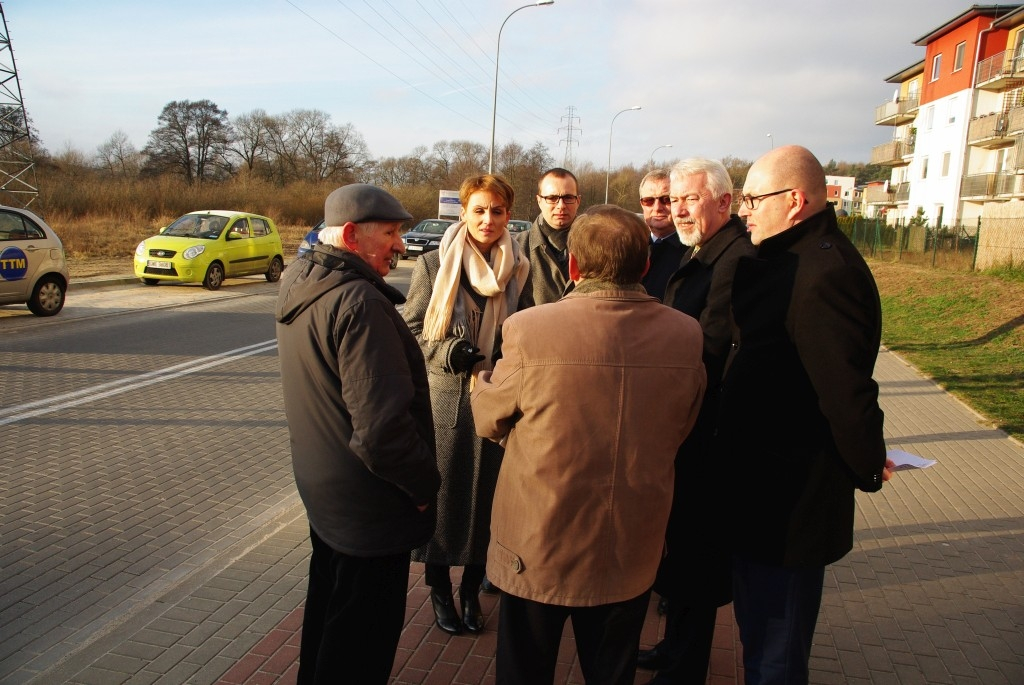 Budżet Obywatelski - Parking na os. Fenikowskiego - 30.12.2015