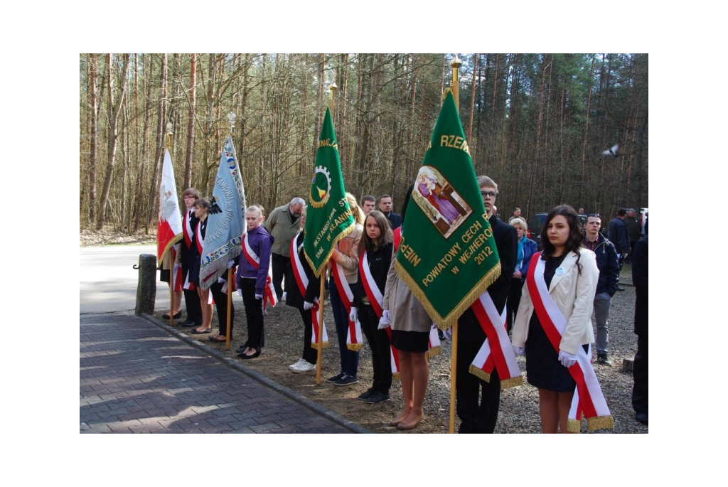 Uroczystość w Piaśnicy z okazji Miesiąca Pamięci Narodowej - 20.04.2013