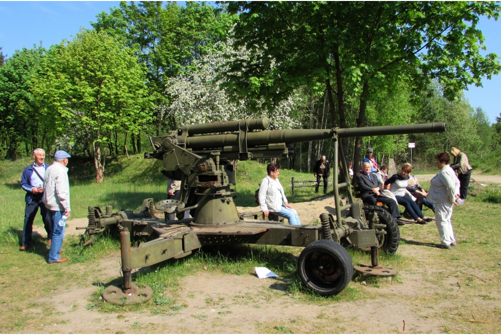 Podróż historyczna na Wał Pomorski ZIW RP