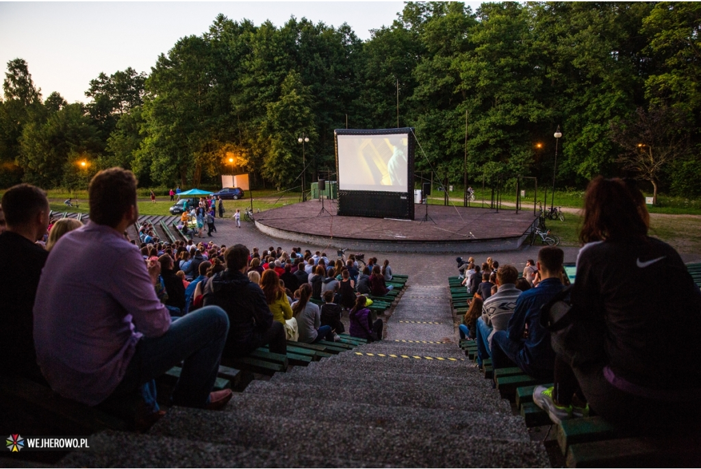 Pierwsza projekcja kina pod gwiazdami za nami -  06.07.2015