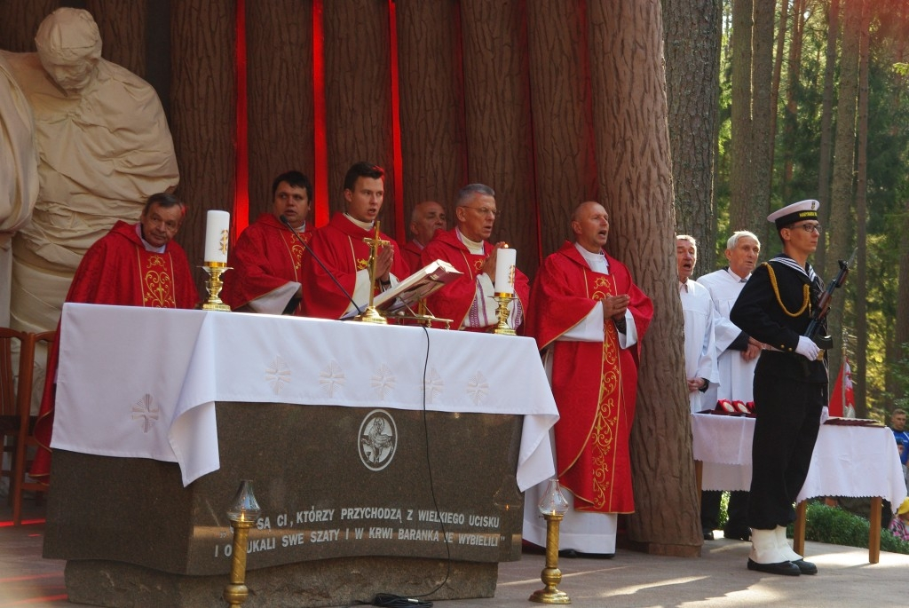 Hołd ofiarom Piaśnicy