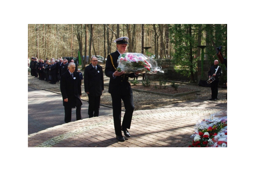 Uroczystość w Piaśnicy z okazji Miesiąca Pamięci Narodowej - 20.04.2013