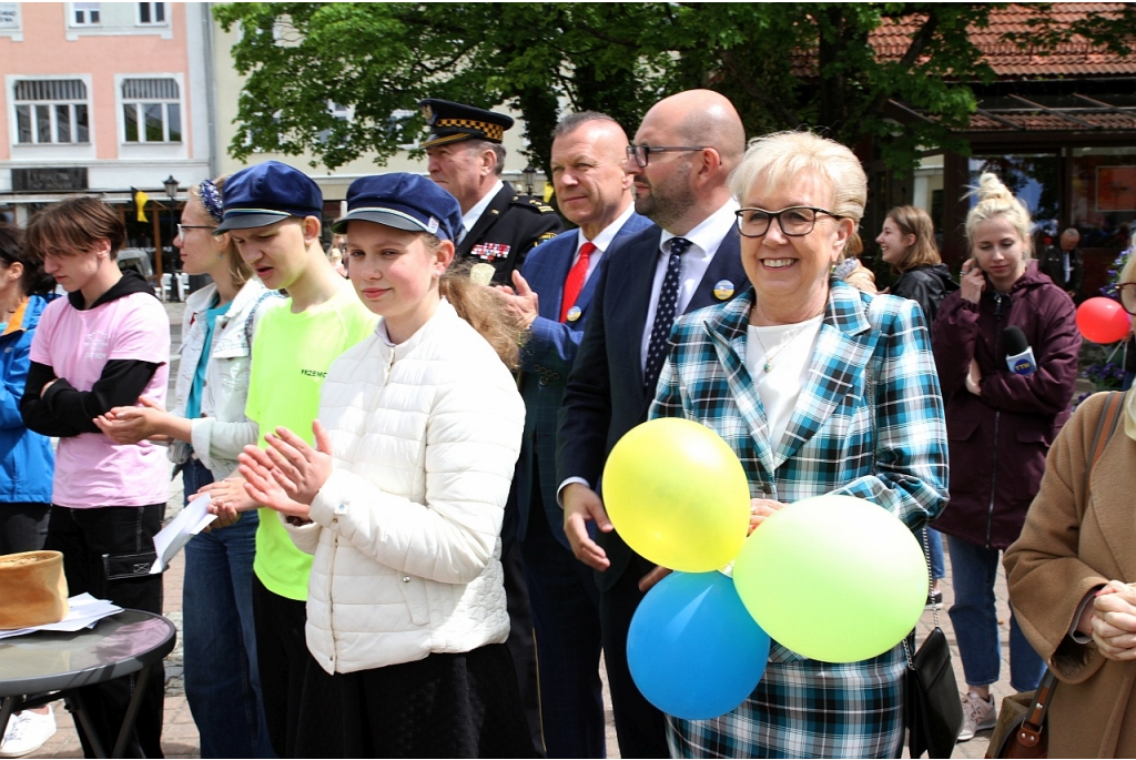 Parada młodzieży z Samochodówki z okazji Święta Miasta