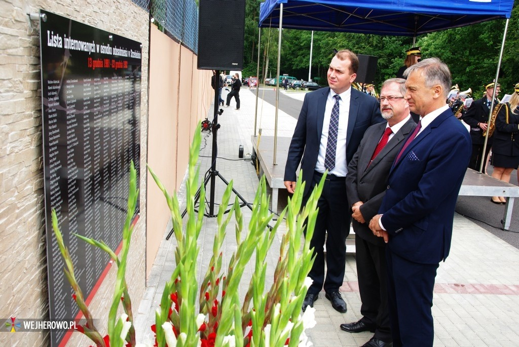 Zjazd Strzebielinkowców - odsłonięcie tablicy pamiątkowej - 17.08.2014