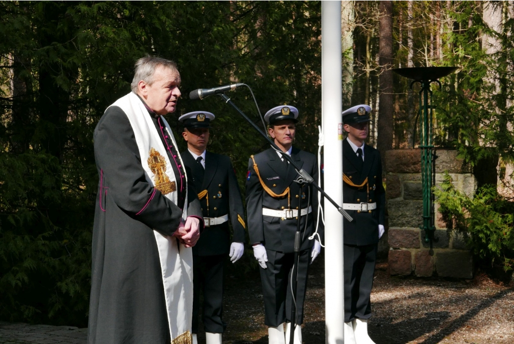 Hołd ofiarom zbrodni piaśnickiej