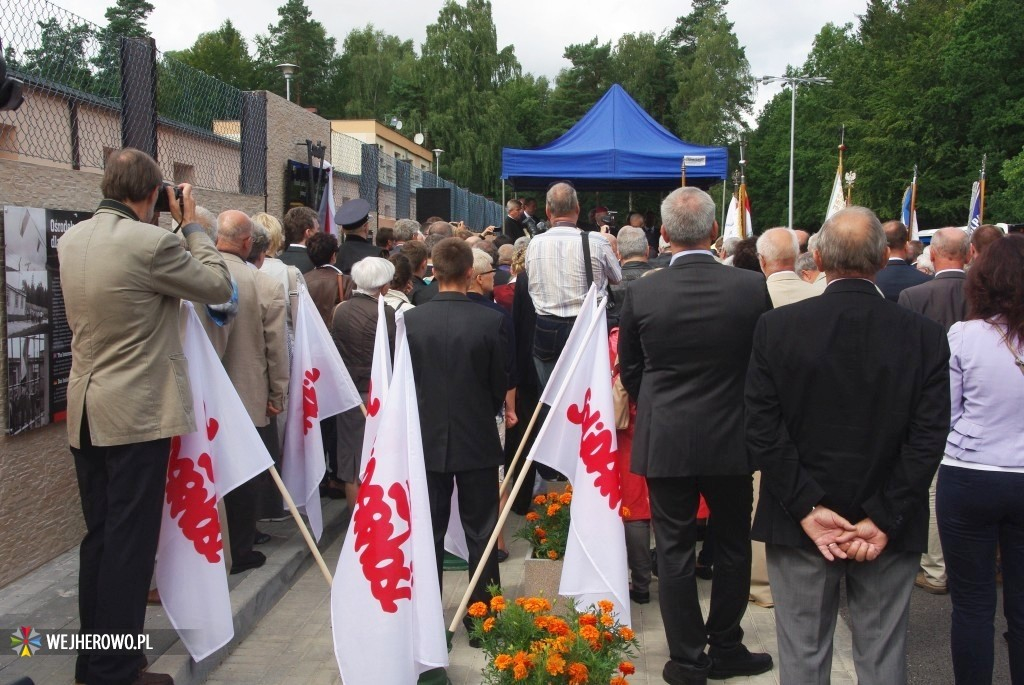 Zjazd Strzebielinkowców - odsłonięcie tablicy pamiątkowej - 17.08.2014