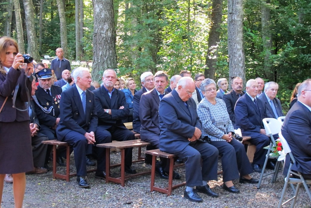 Hołd żołnierzom 1 MPS poległym pod Białą w 1939 r.- 05.09.2013