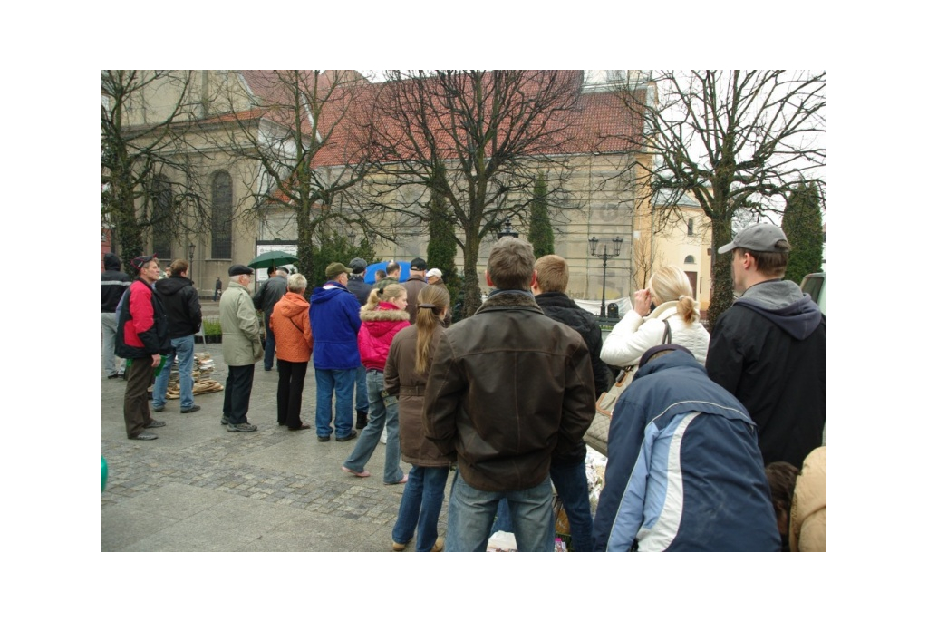 Udana akcja dziennikarzy, leśników i urzędników - 21.04.2012