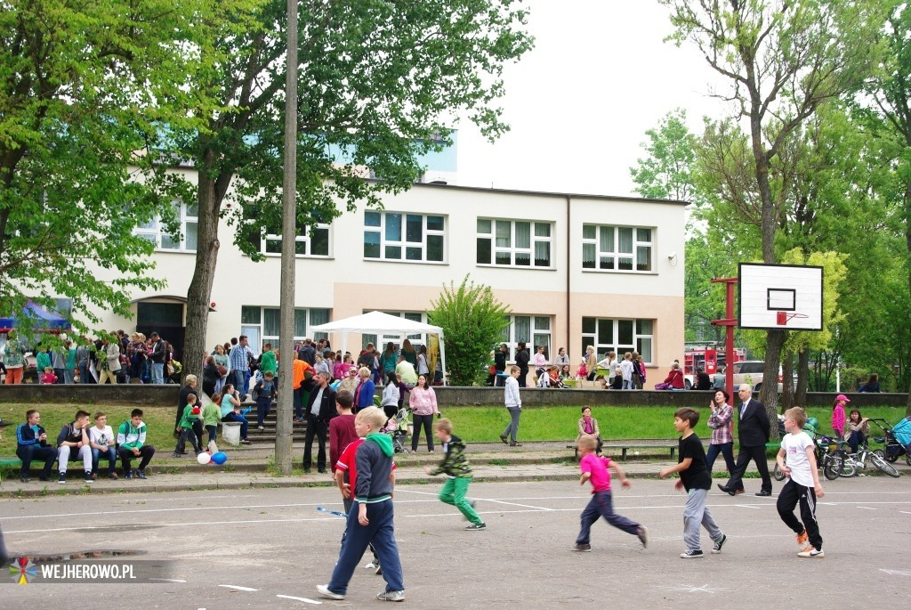 Festyn Rodzinny Ja i moja szkoła w ZS nr 2 - 30.05.2014