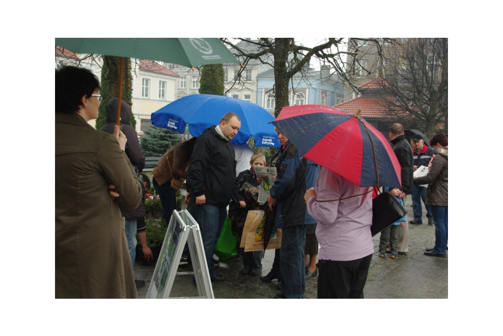 Udana akcja dziennikarzy, leśników i urzędników - 21.04.2012
