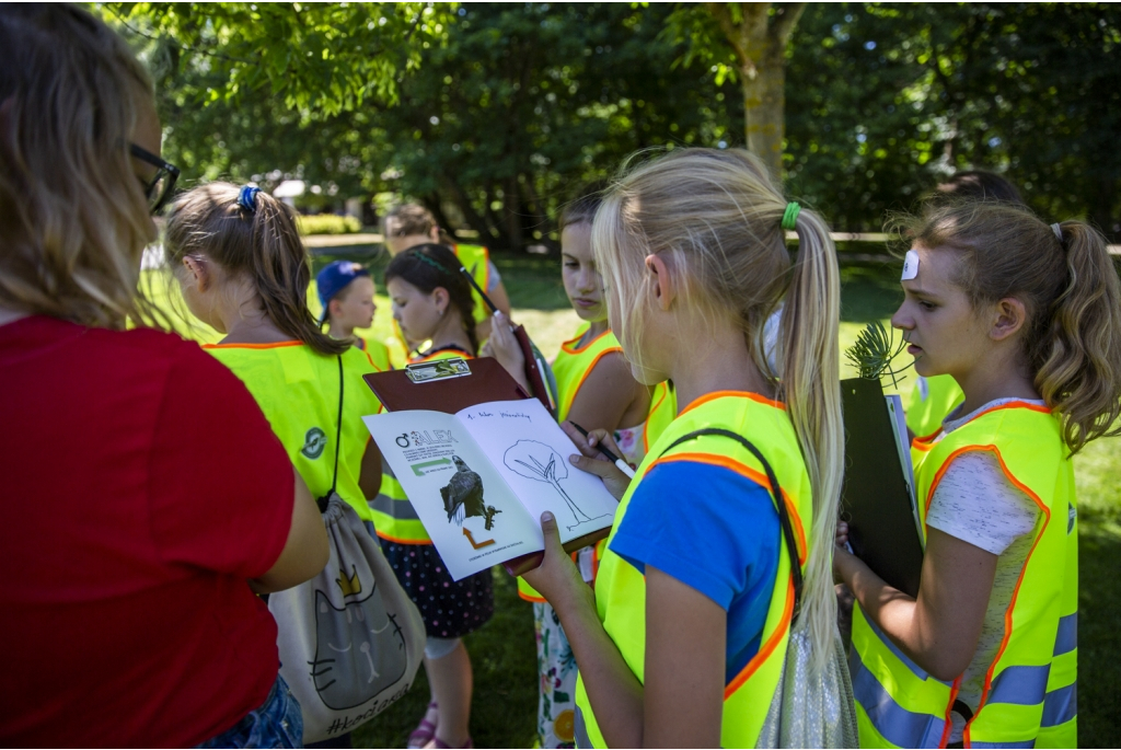 Spacer edukacyjny w Parku Miejskim