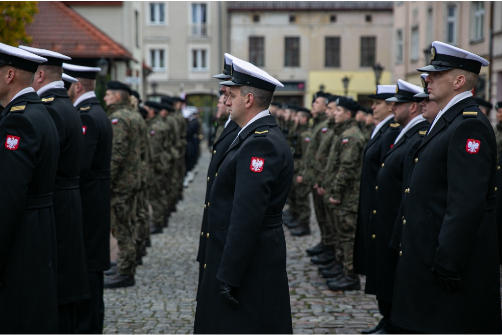 Uroczyste ślubowanie żołnierzy na Placu Jakuba Wejhera