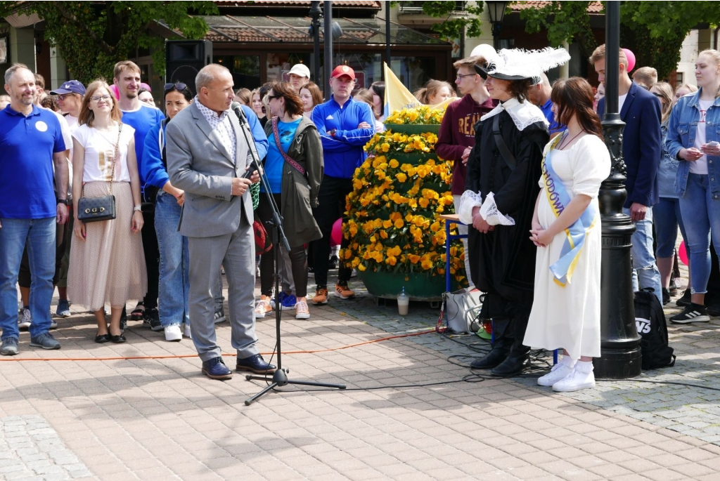 Parada młodzieży PZS nr 4