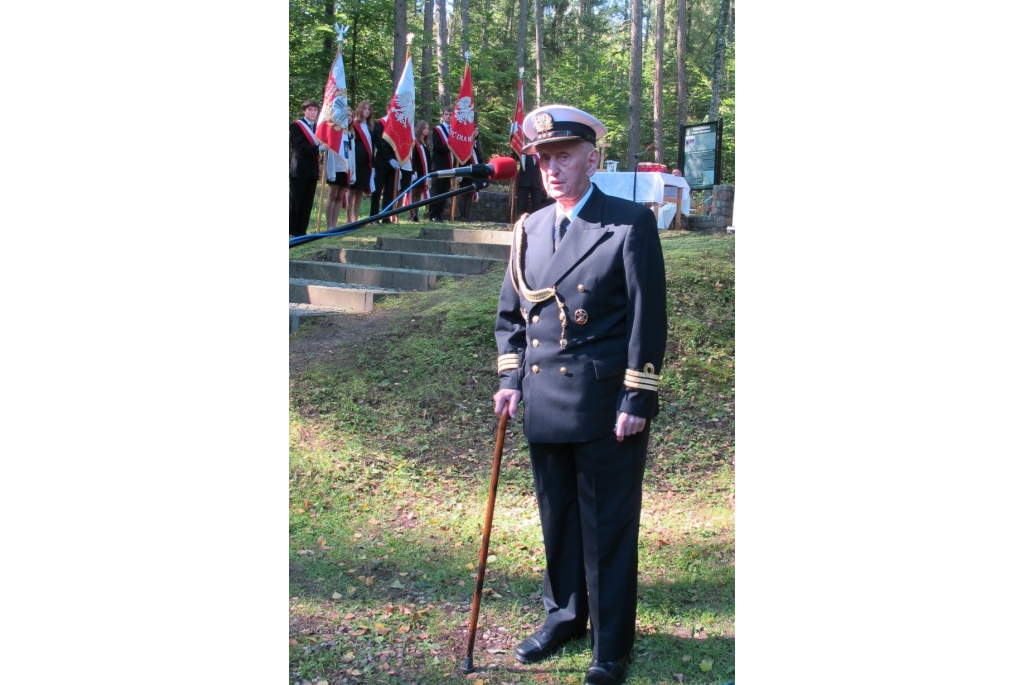 Hołd żołnierzom 1 MPS poległym pod Białą w 1939 r.- 05.09.2013