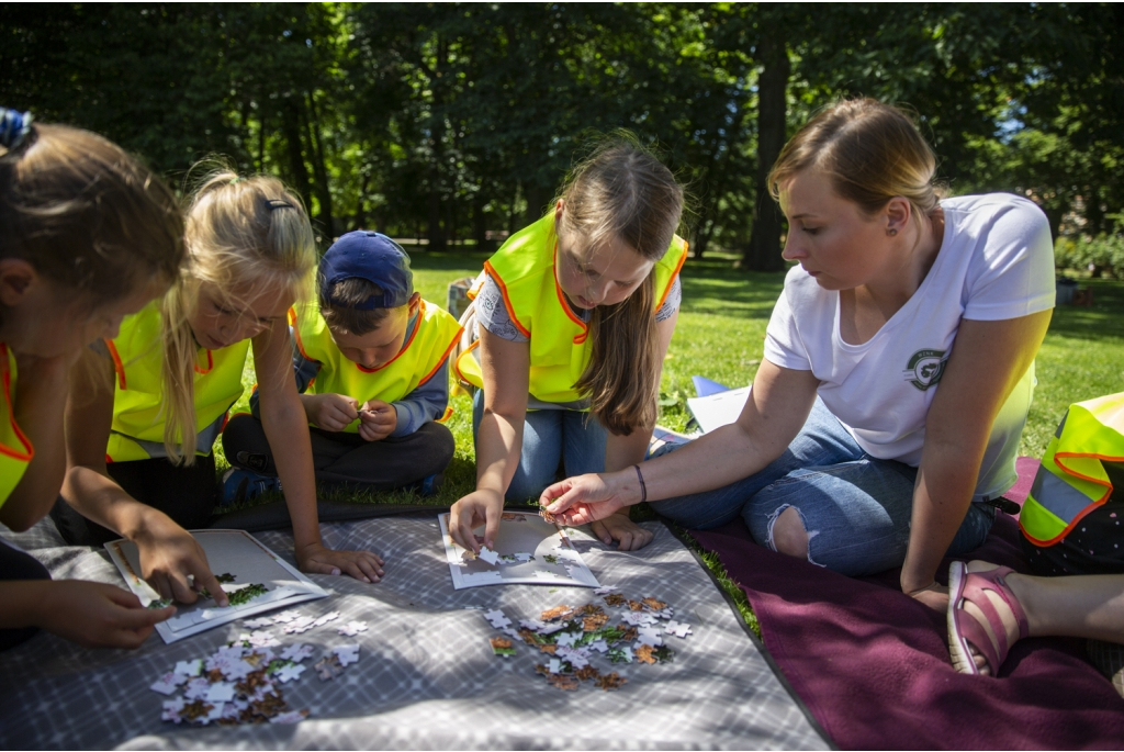 Spacer edukacyjny w Parku Miejskim