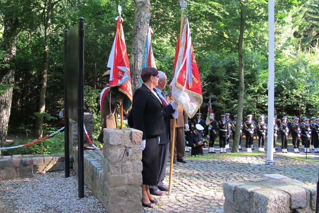 Hołd żołnierzom 1 MPS poległym pod Białą w 1939 r.- 05.09.2013