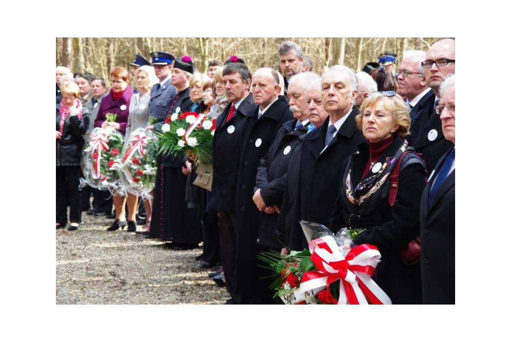 Uroczystość w Piaśnicy z okazji Miesiąca Pamięci Narodowej - 20.04.2013