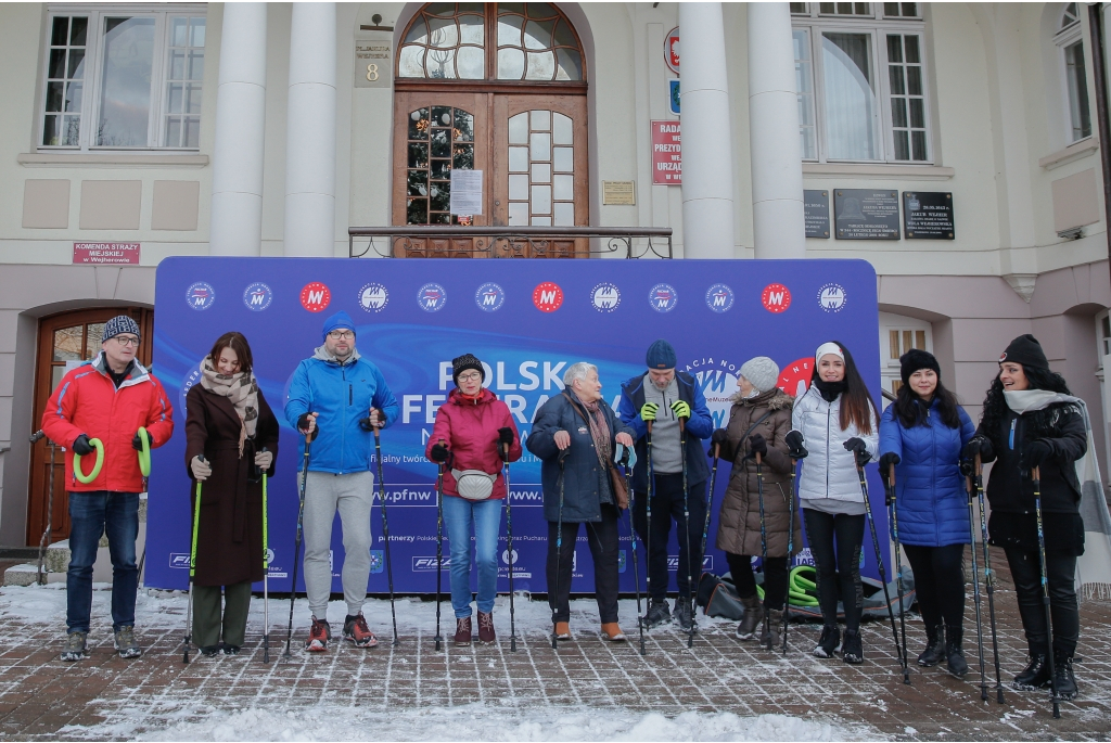 Darmowe zajęcia Nordic Walking w ramach Wejherowskiej Karty Mieszkańca