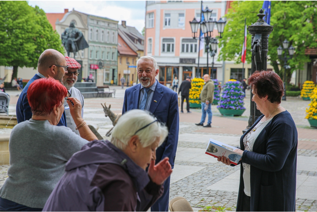 Wejherowscy artyści zainaugurowali warsztaty malarskie