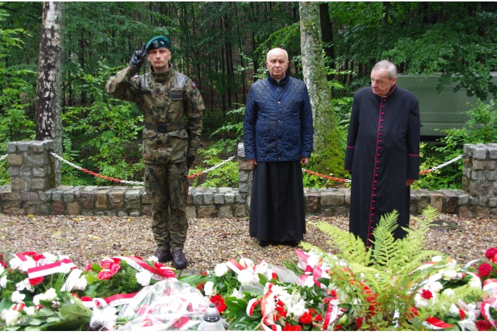 Pamięć o poległych w Białej