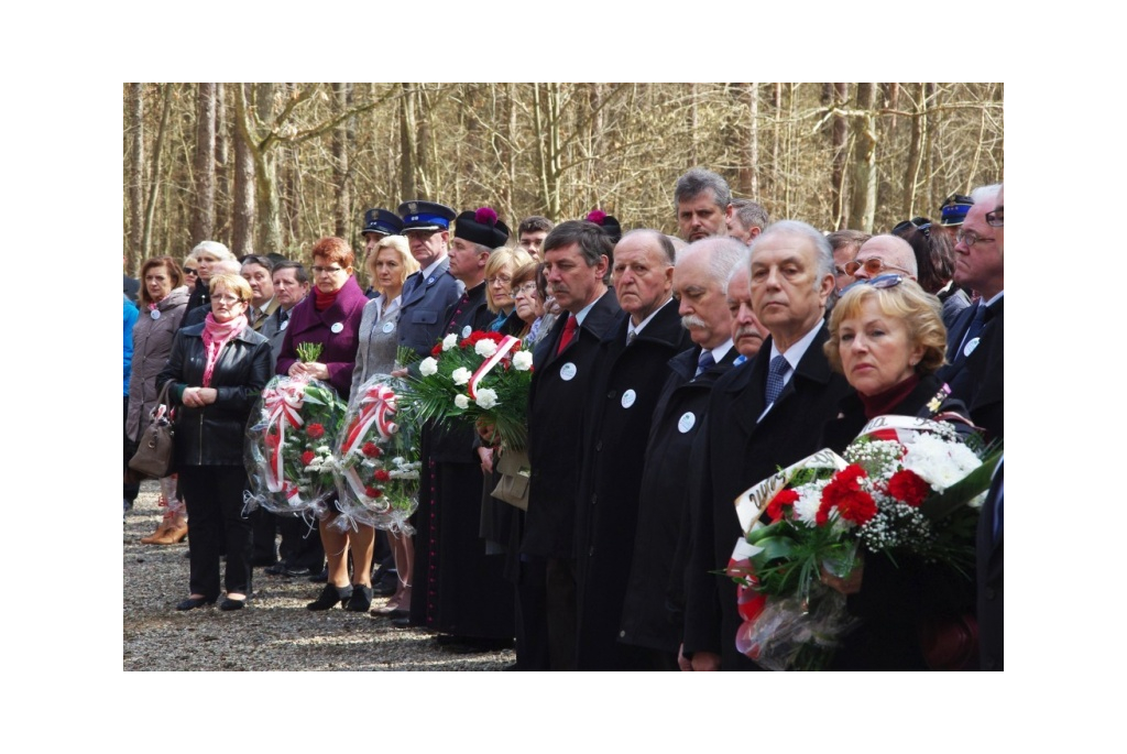 Uroczystość w Piaśnicy z okazji Miesiąca Pamięci Narodowej - 20.04.2013