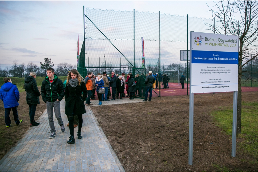 Boisko na osiedlu Sucharskiego gotowe	 - 26.11.2015