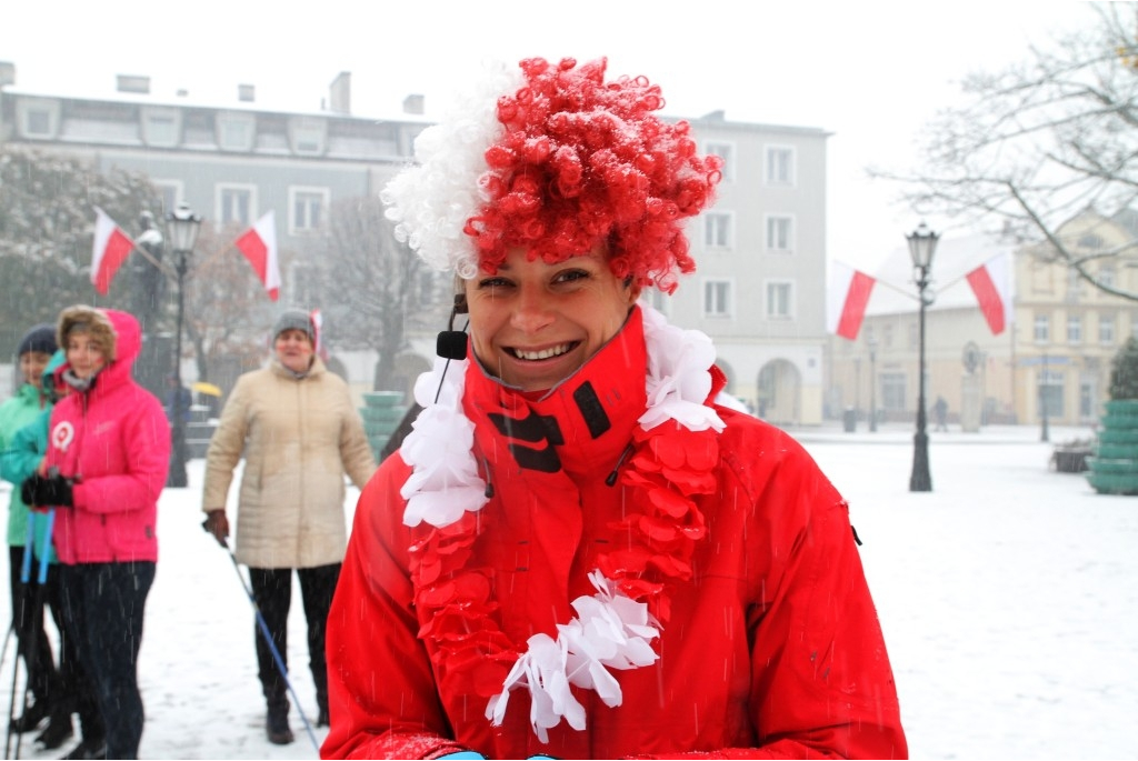 Niepodległość upamiętniona marszem z kijkami