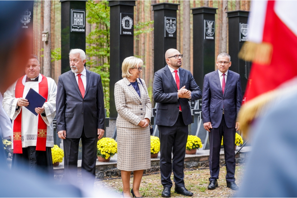 Pamięć i hołd ofiarom zbrodni piaśnickiej