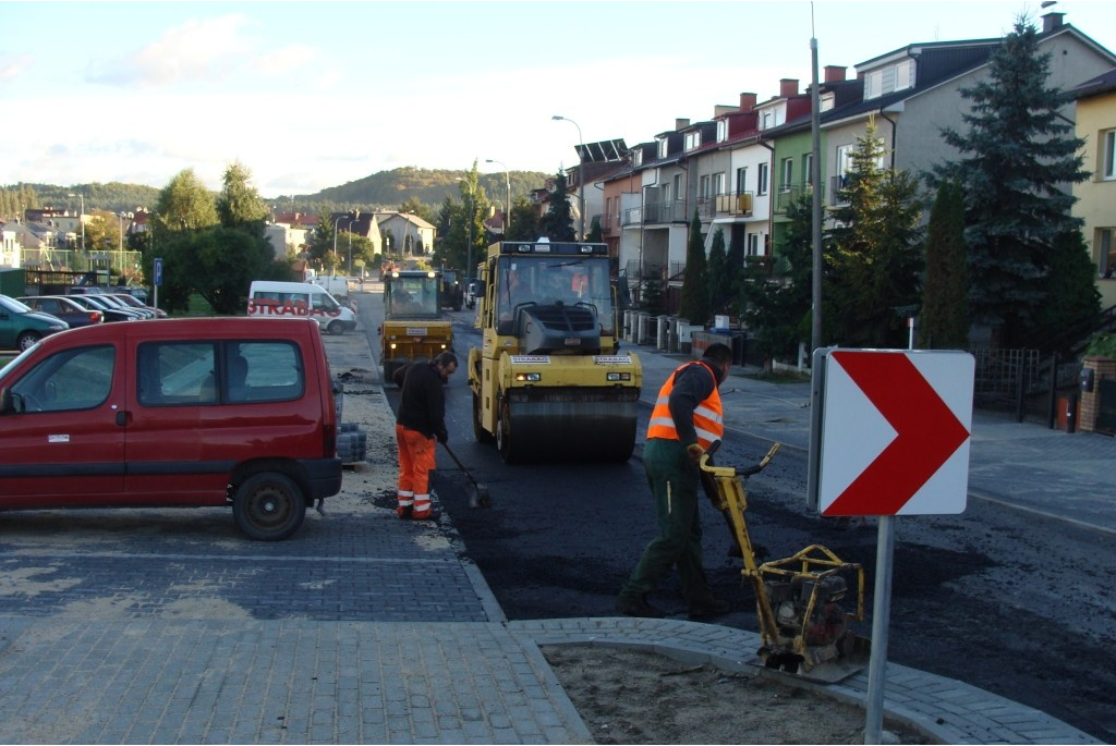 Dobiega końca budowa ulic Morskiej i Konoponickiej - 30.09.2013