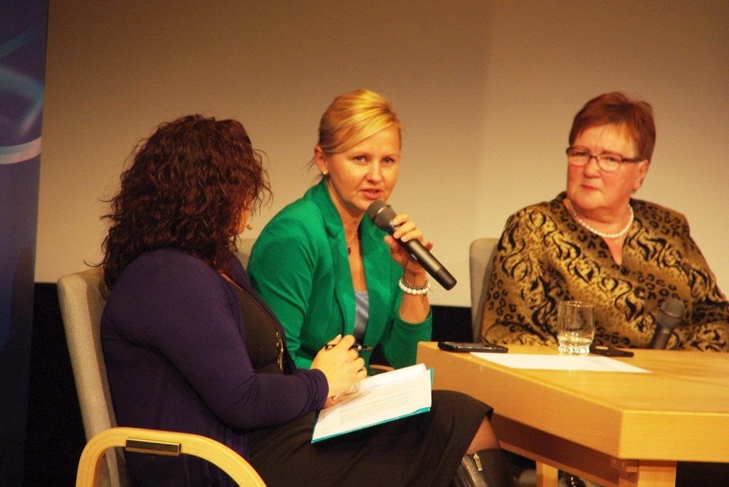 Debata multimedialna Samorząd To My - 04.11.2013