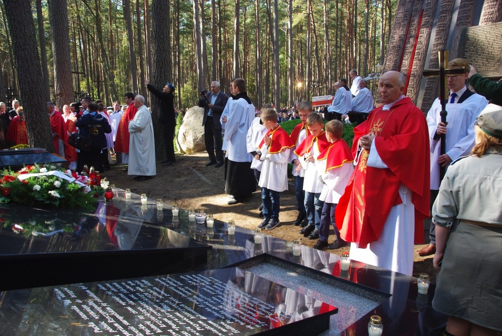 Hołd ofiarom Piaśnicy