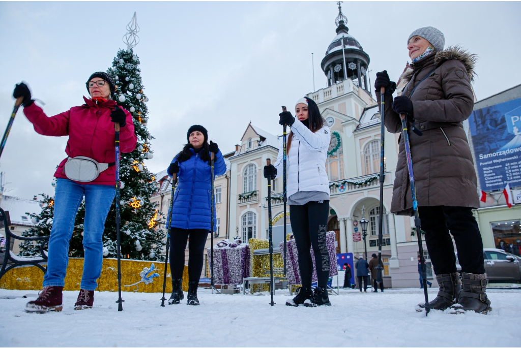 Darmowe zajęcia Nordic Walking w ramach Wejherowskiej Karty Mieszkańca