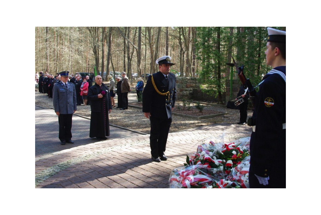 Uroczystość w Piaśnicy z okazji Miesiąca Pamięci Narodowej - 20.04.2013