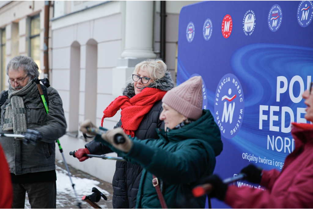 Darmowe zajęcia Nordic Walking w ramach Wejherowskiej Karty Mieszkańca