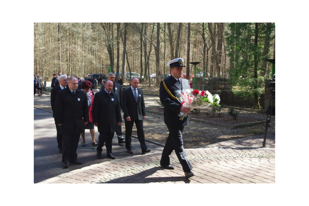 Uroczystość w Piaśnicy z okazji Miesiąca Pamięci Narodowej - 20.04.2013