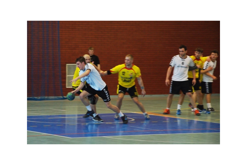 Tytani Wejherowo - MKS Brodnica - 06.04.2013