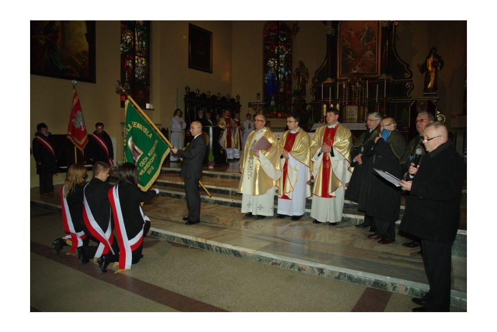 ŚwiętoRzemiosła-SztandardlaNiepublicznej SzkołyRzemiosł - 19.03.2012